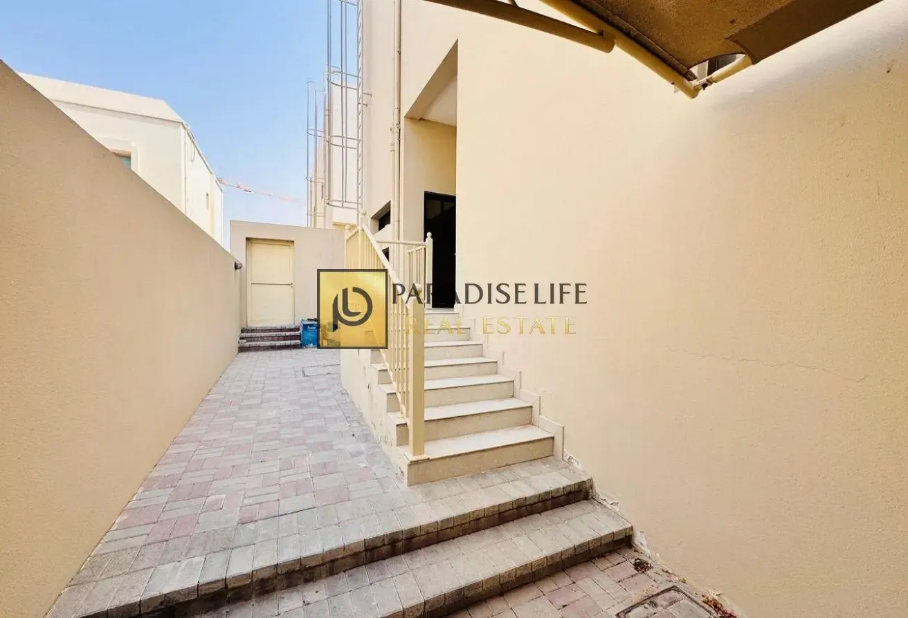 3 Bedrooms Maid Room Shered Swing Pool Rent 125k