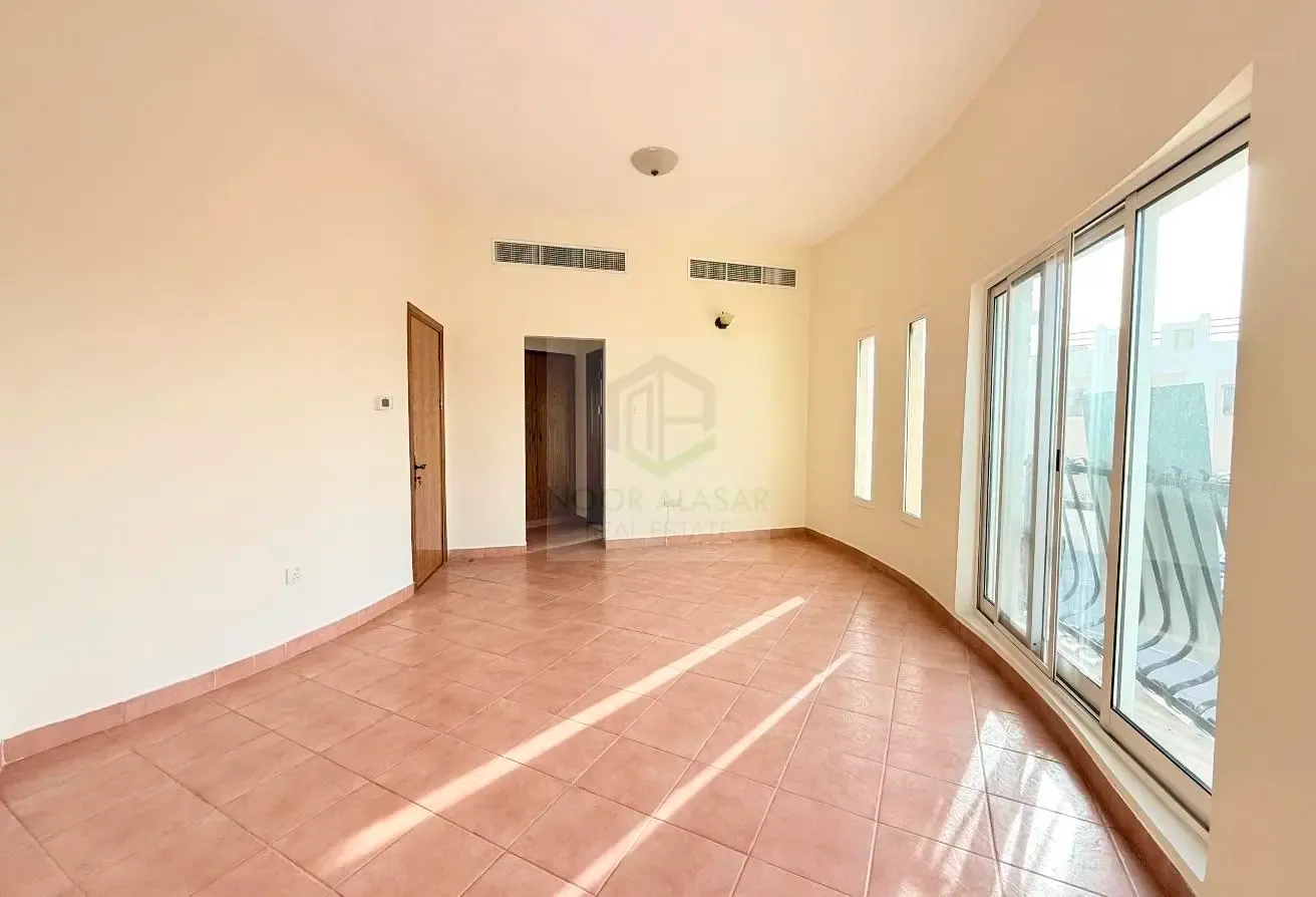 Spacious Arabic Style 3 Bed Villa | Backyard