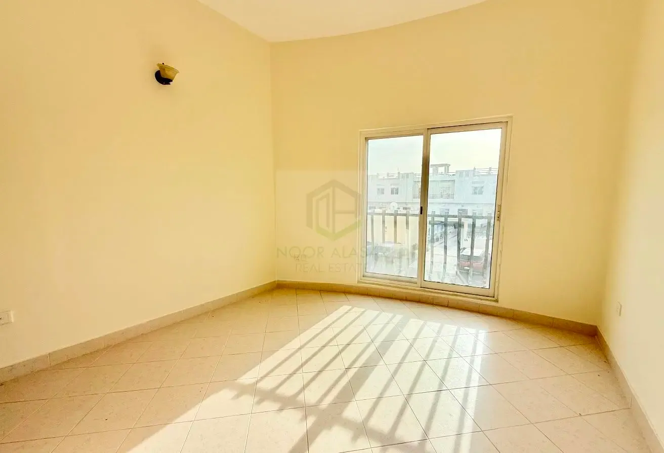 Spacious Arabic Style 3 Bed Villa | Backyard