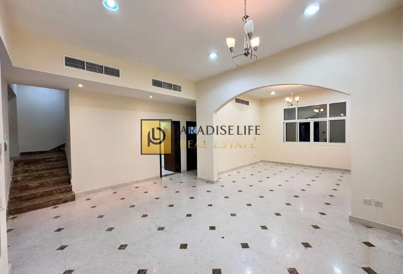 3Master Bedroom villa available for Rent in Mirdif