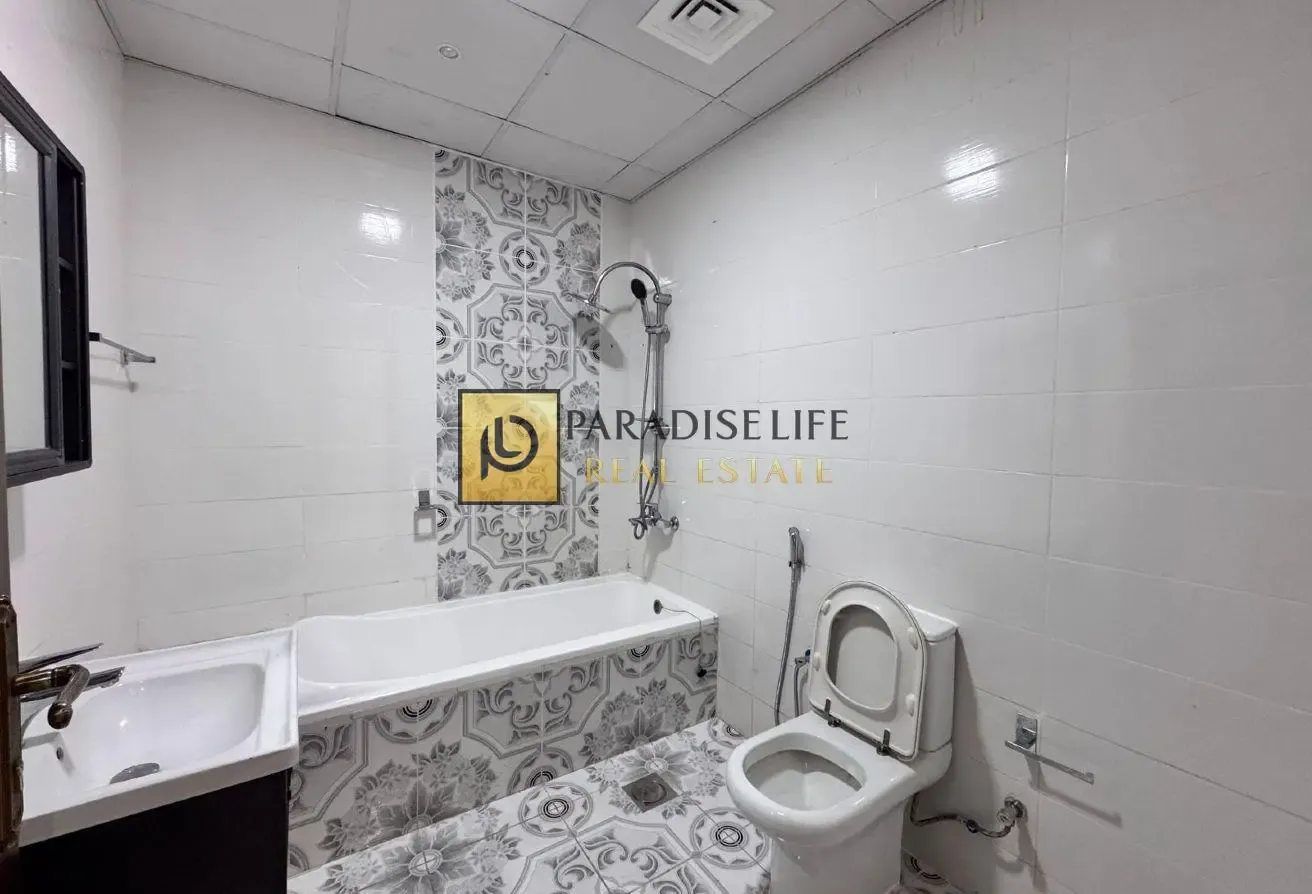 3Master Bedroom villa available for Rent in Mirdif