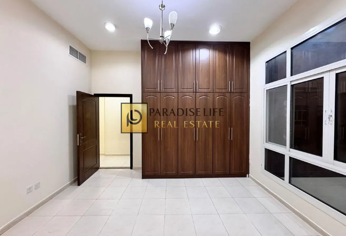 3Master Bedroom villa available for Rent in Mirdif