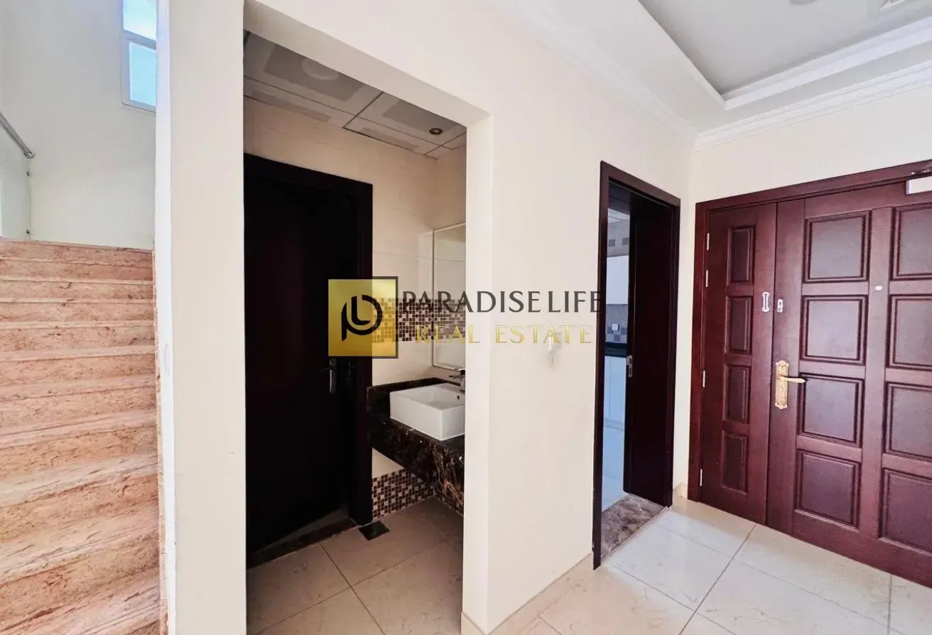 3 Bedroom villa available for Rent in Mirdif