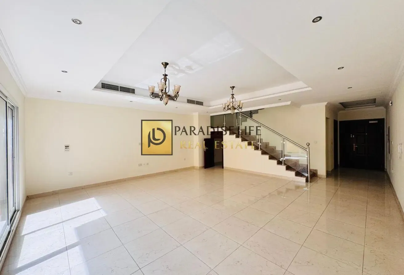 3 Bedroom villa available for Rent in Mirdif