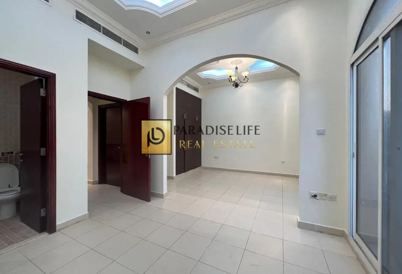 3BHk VILLA IN MIRDIFF | PRIVATE POOL