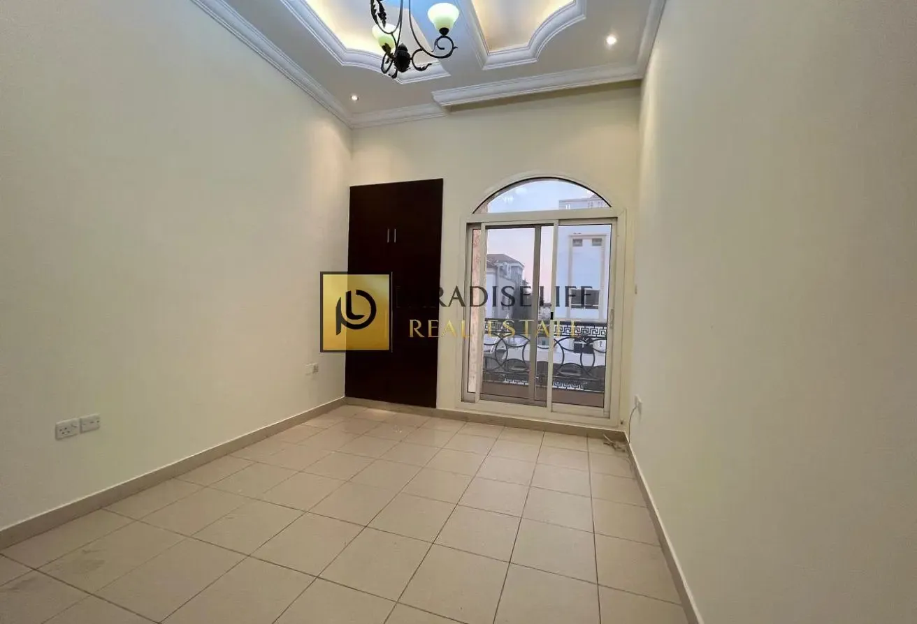 3BHk VILLA IN MIRDIFF | PRIVATE POOL