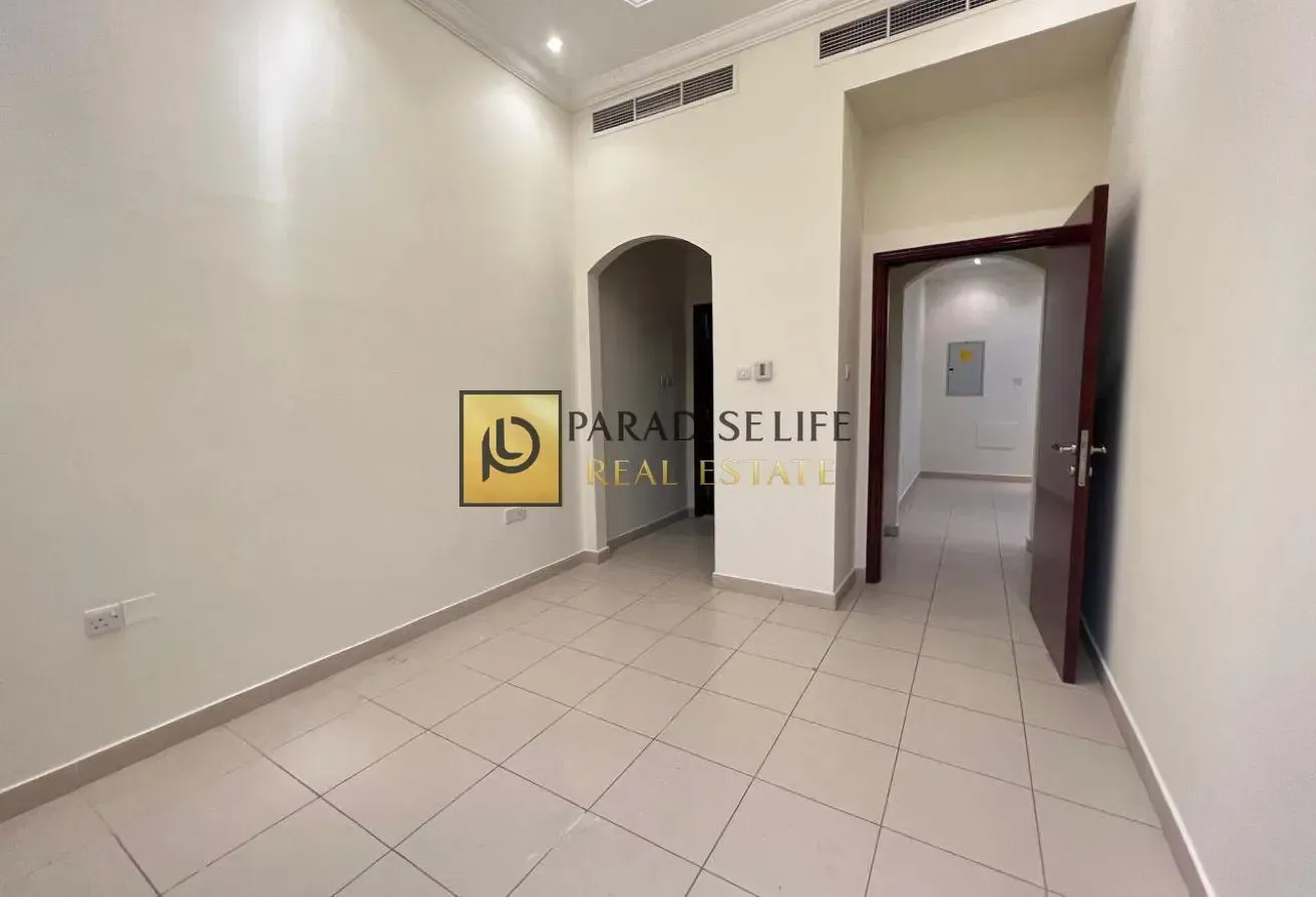3BHk VILLA IN MIRDIFF | PRIVATE POOL