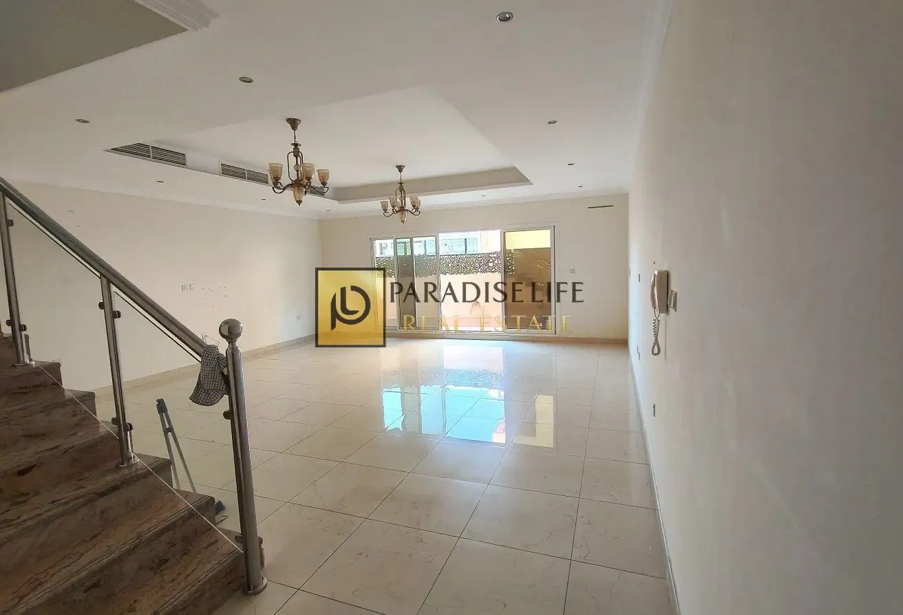3master bedroom maids pvt entrance rent140k