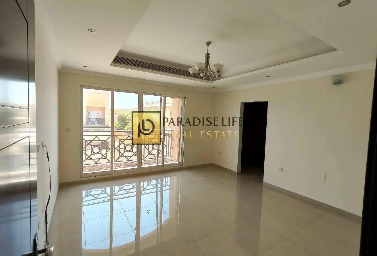 3master bedroom maids pvt entrance rent140k