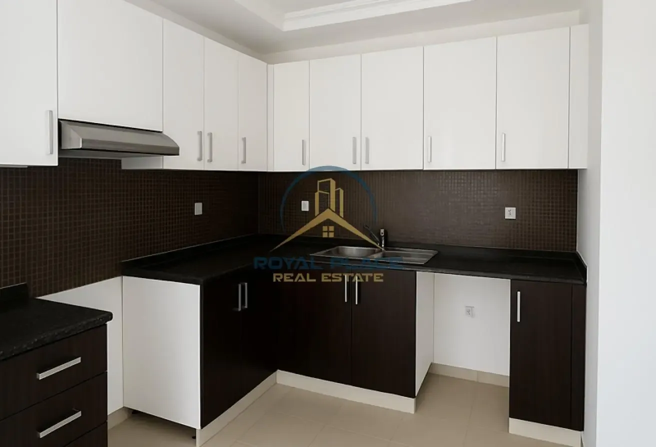 Close Kitchen | Cozy Atmosphere | Near NMC
