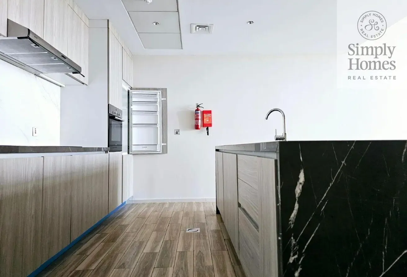 Multiple 2BR/Pool and Garden View/Vacant/Ready