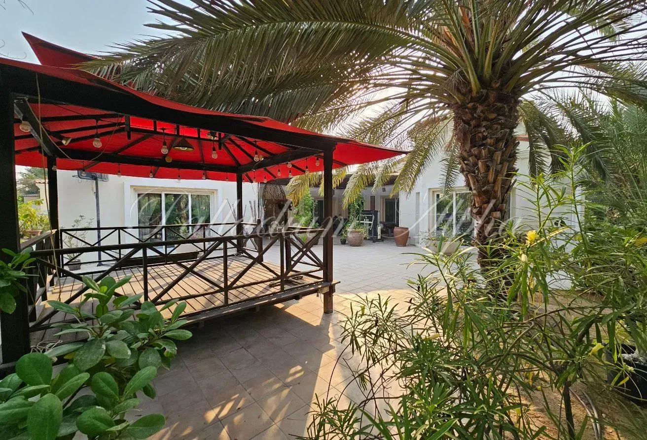 Exclusive | Vastu | Corner Plot Next to Pool