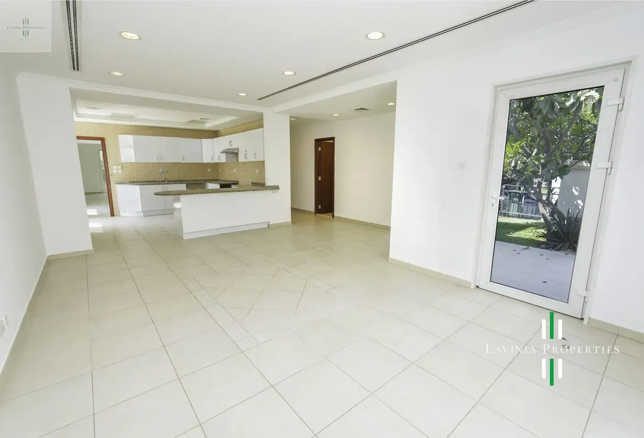 VACANT N OCTOBER |FAMILY BUNGALOW |WELL MAINTAINED