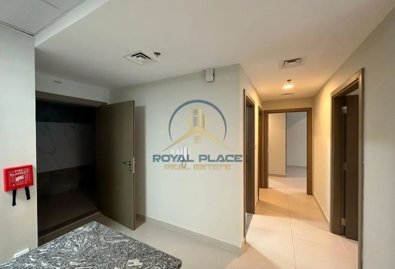 Stunning layout | Prime Location | Ready to move