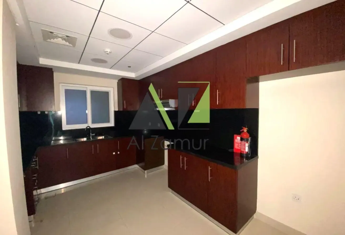 LAVISH 2BR | MASSIVE LAYOUT | PRIME LOCATION