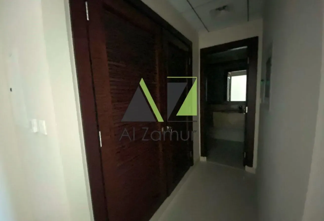 LAVISH 2BR  | MASSIVE LAYOUT | PRIME LOCATION