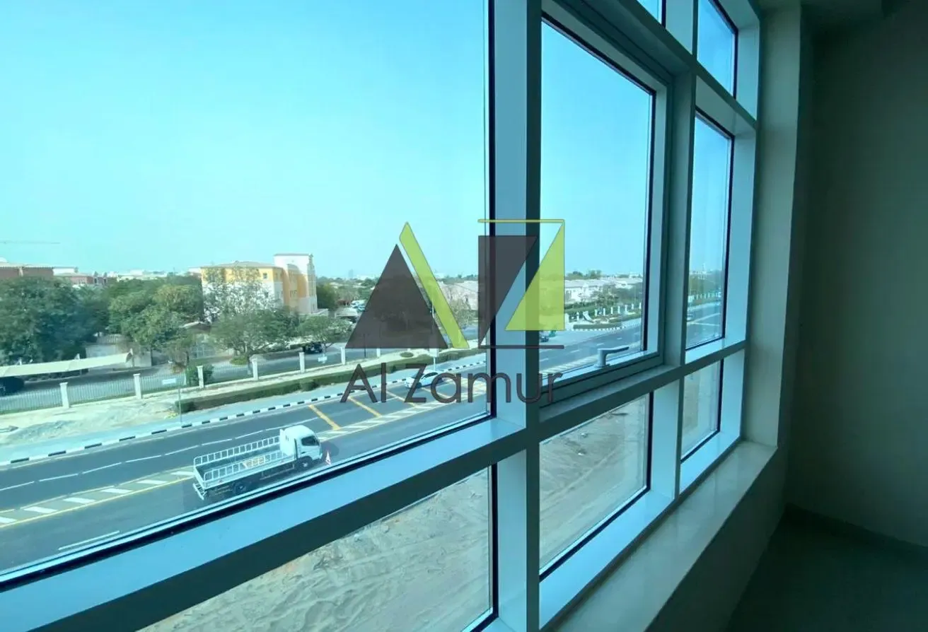 LAVISH 2BR  | MASSIVE LAYOUT | PRIME LOCATION