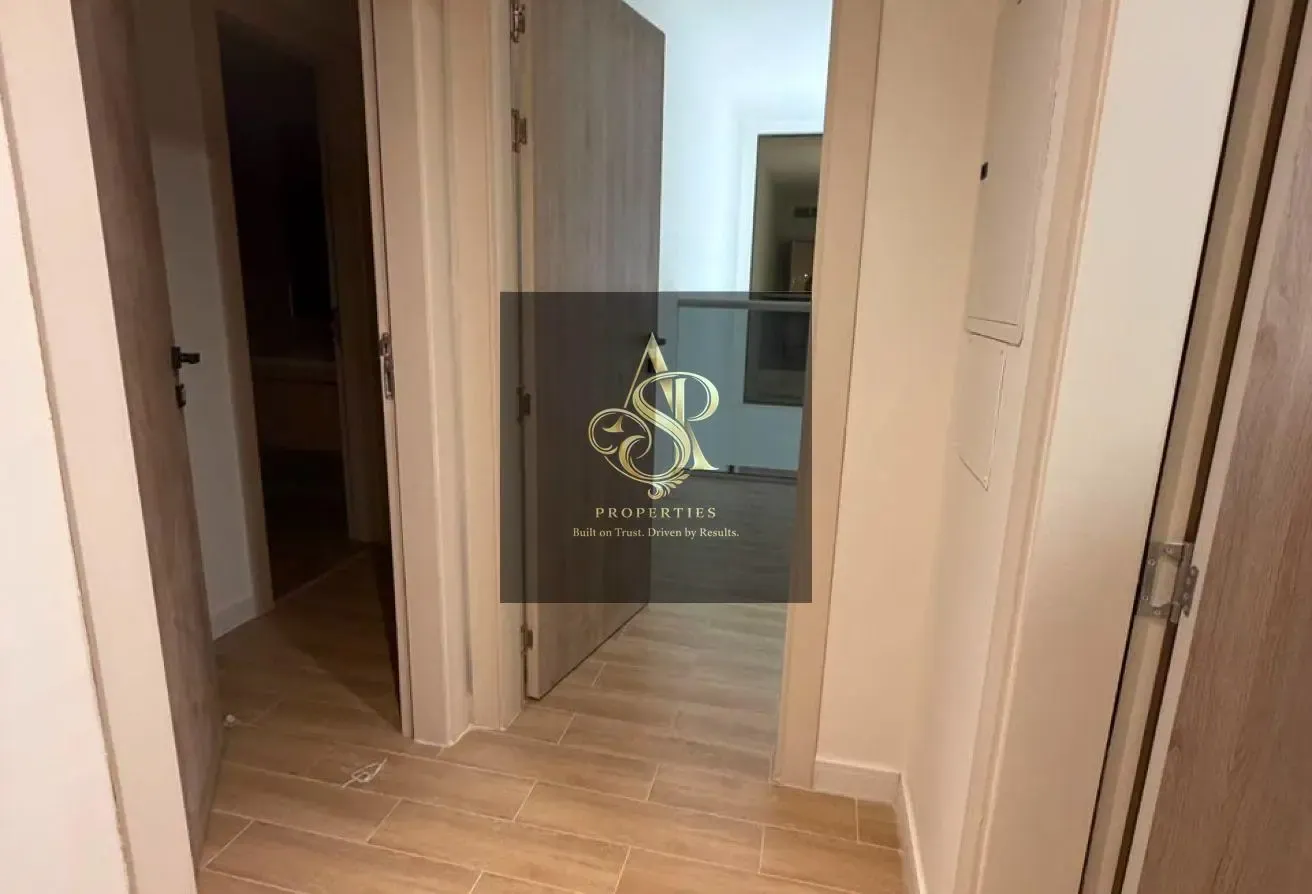 4BR Townhouse | Terrace & Skyline Views