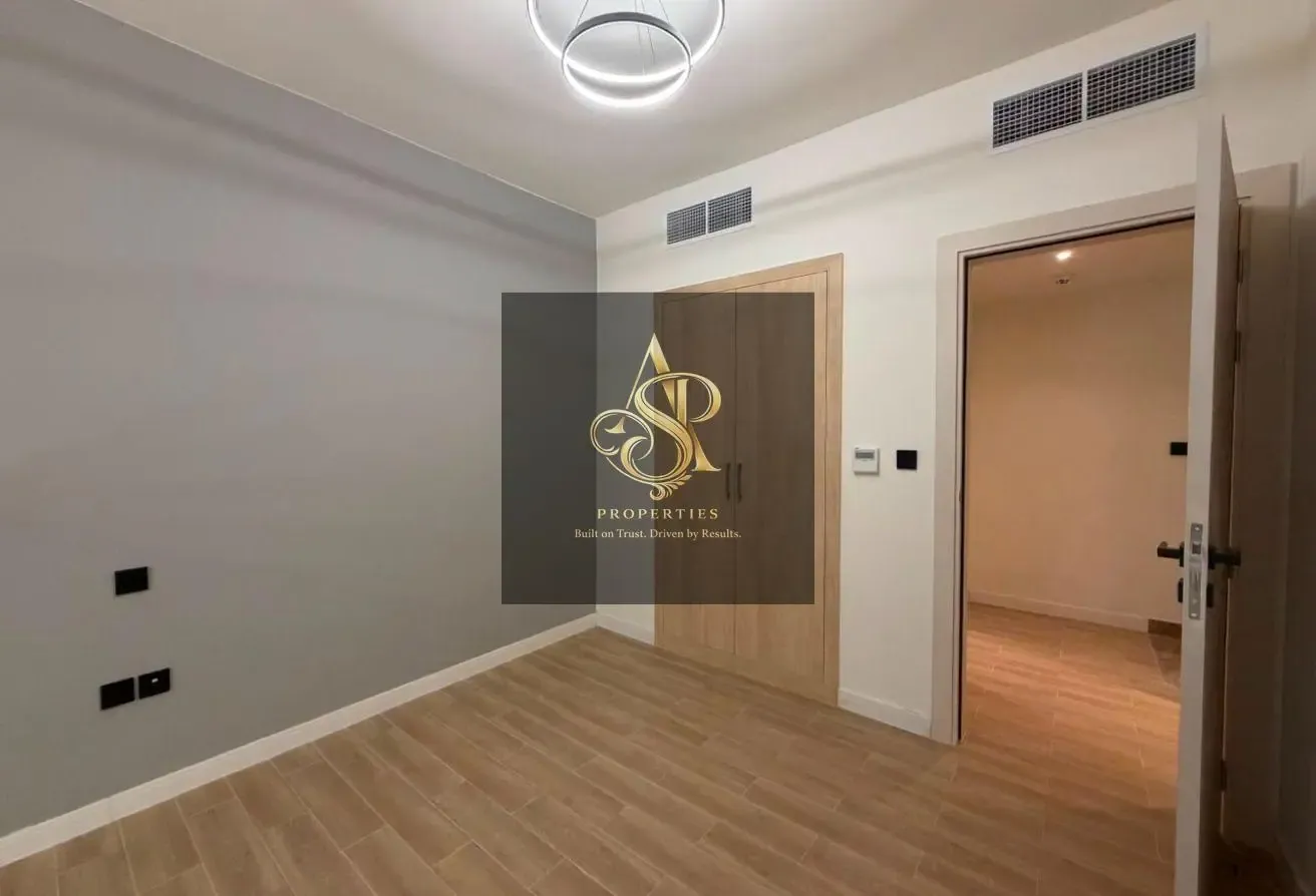 4BR Townhouse | Terrace & Skyline Views