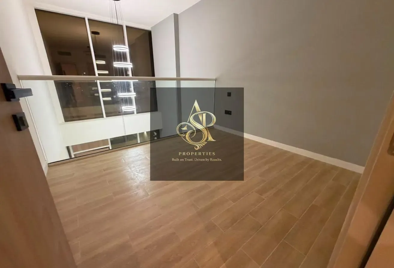 4BR Townhouse | Terrace & Skyline Views