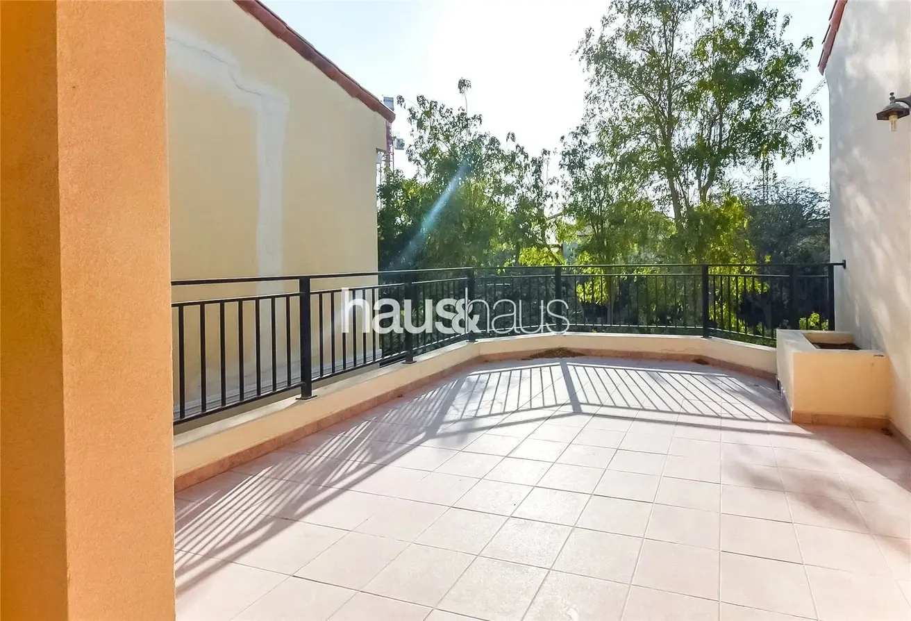 Standout Unit | Pool Facing | Well Maintained