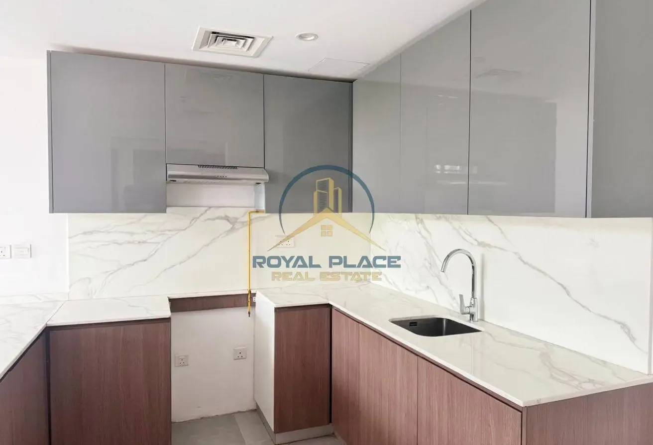 Spacious Modern | Unfurnished | Ready to move