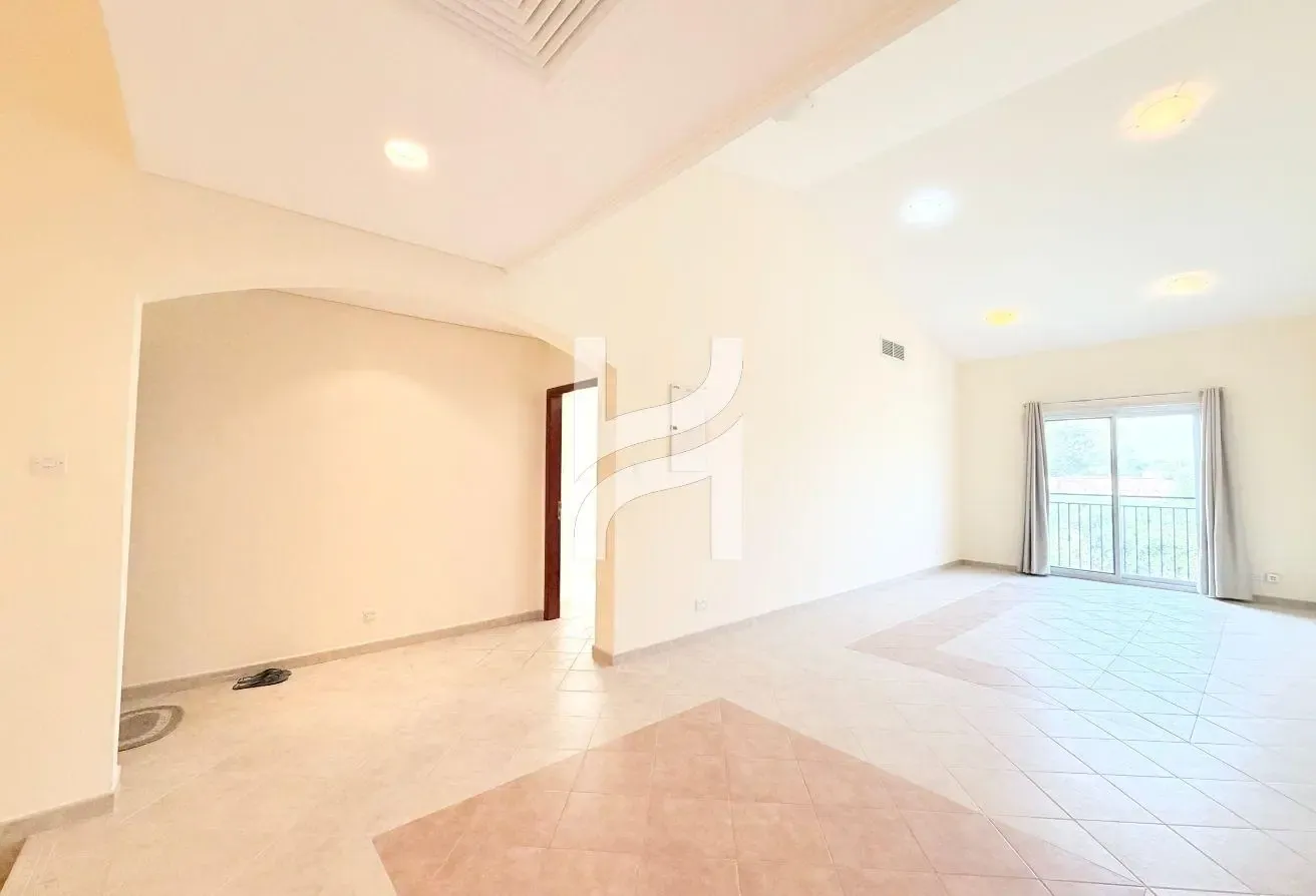 Large Plot | Vacant Now | Ready To Move In