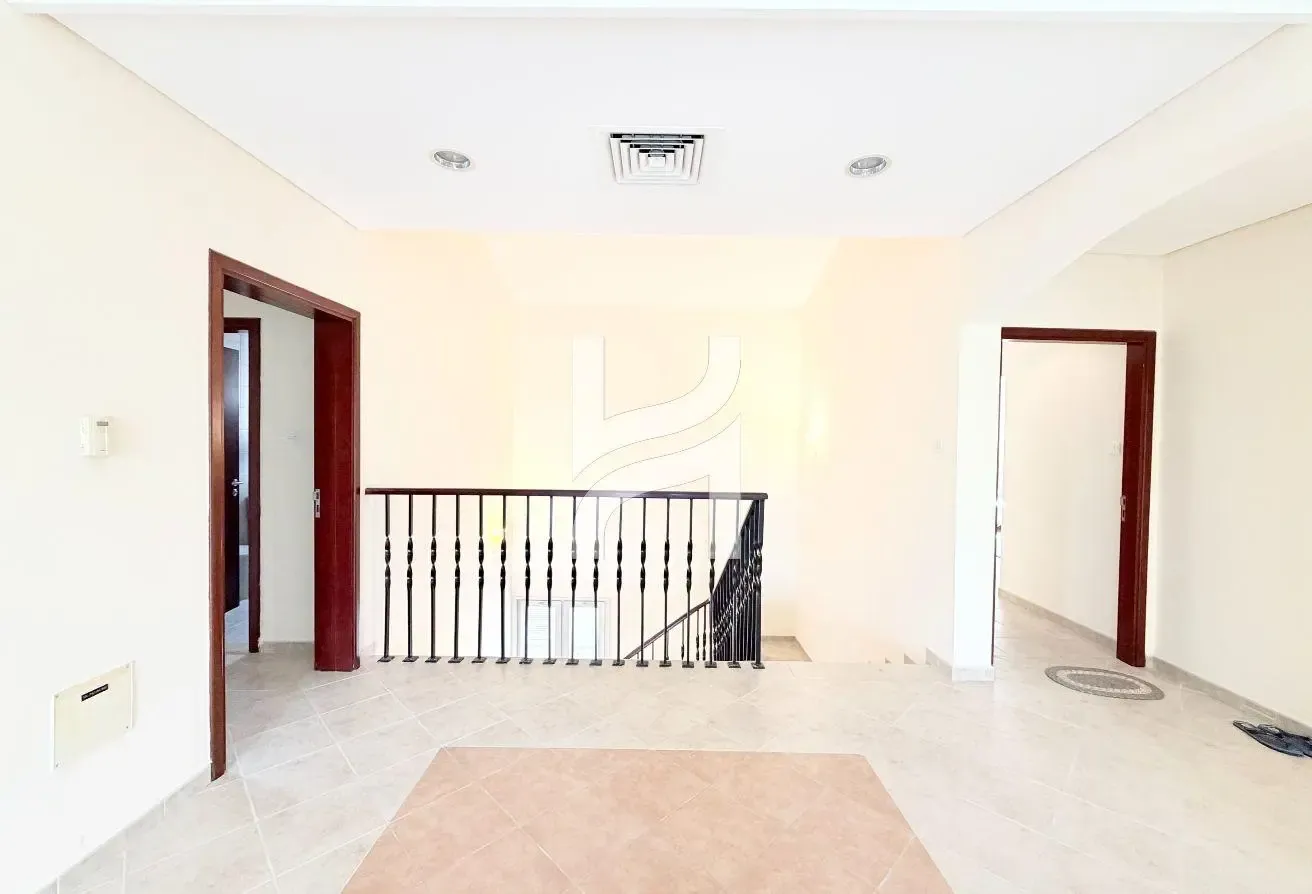 Large Plot | Vacant Now | Ready To Move In