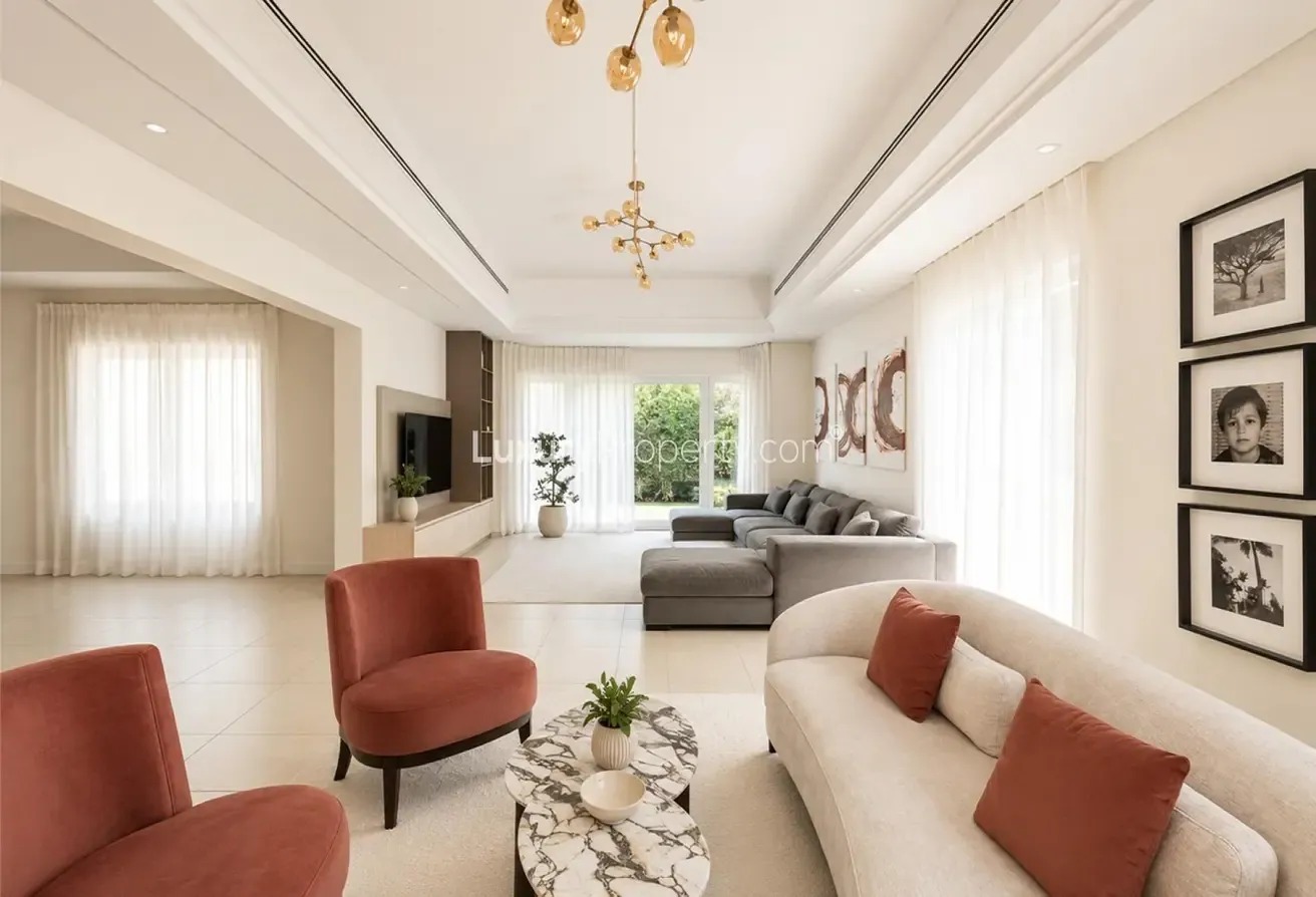Huge Plot | Unfurnished Spacious | Quiet Spot