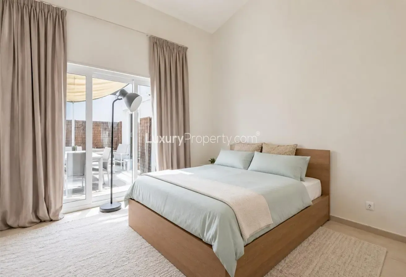 Huge Plot | Unfurnished Spacious | Quiet Spot