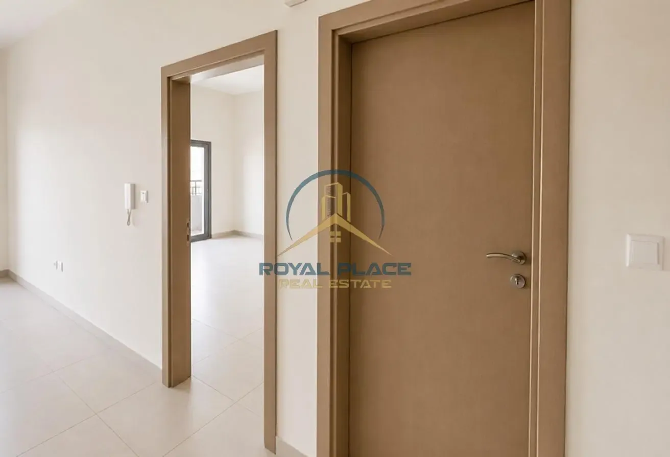 Modern Finishing | Next To Metro | Family Building