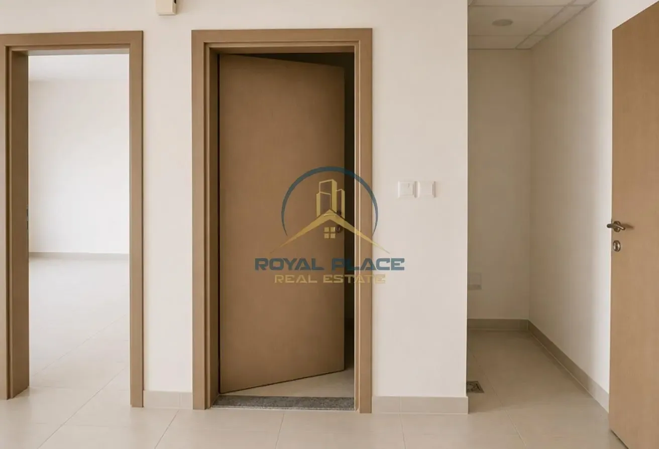 Modern Finishing | Next To Metro | Family Building