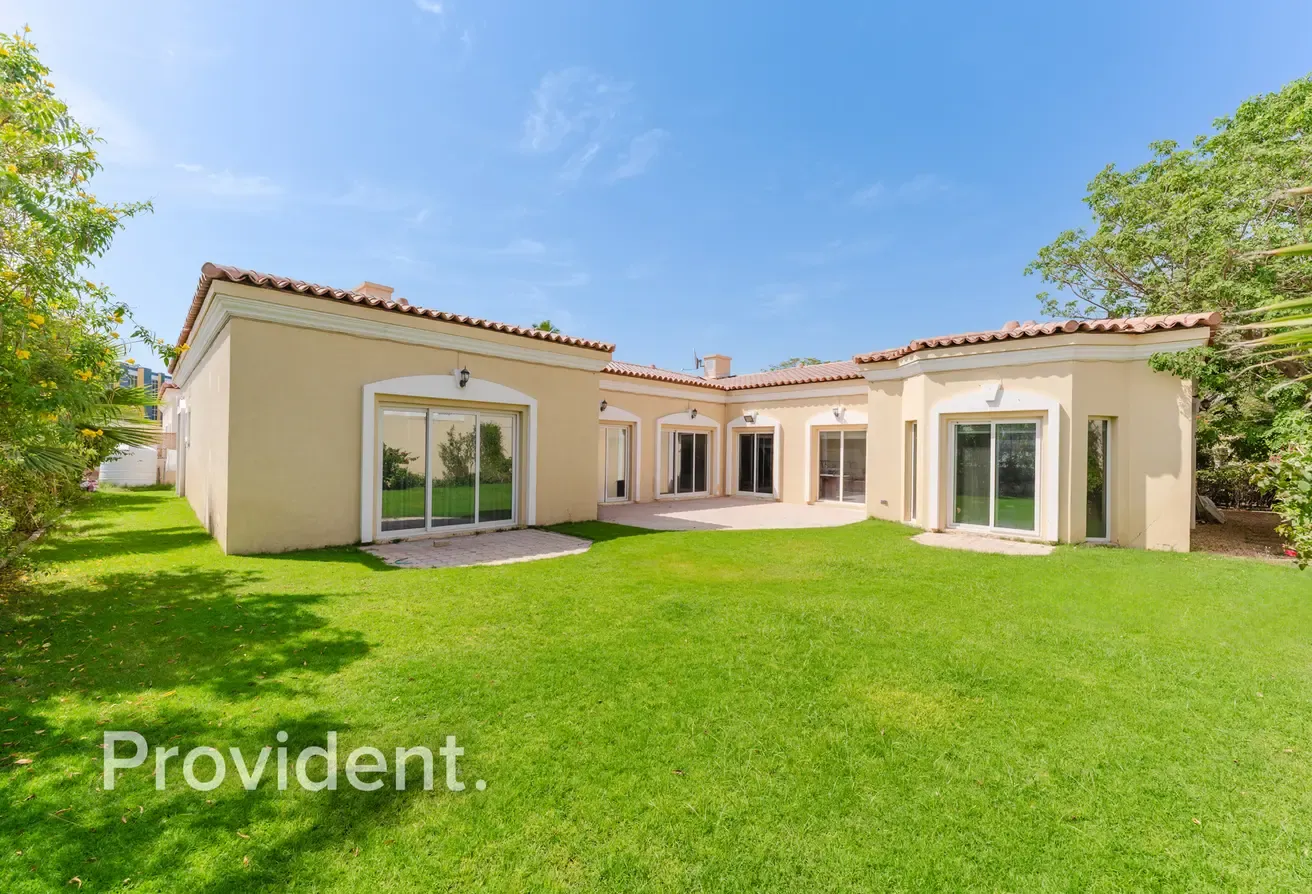 Exclusive 4BR Bungalow | Multiple Chqs | View Today