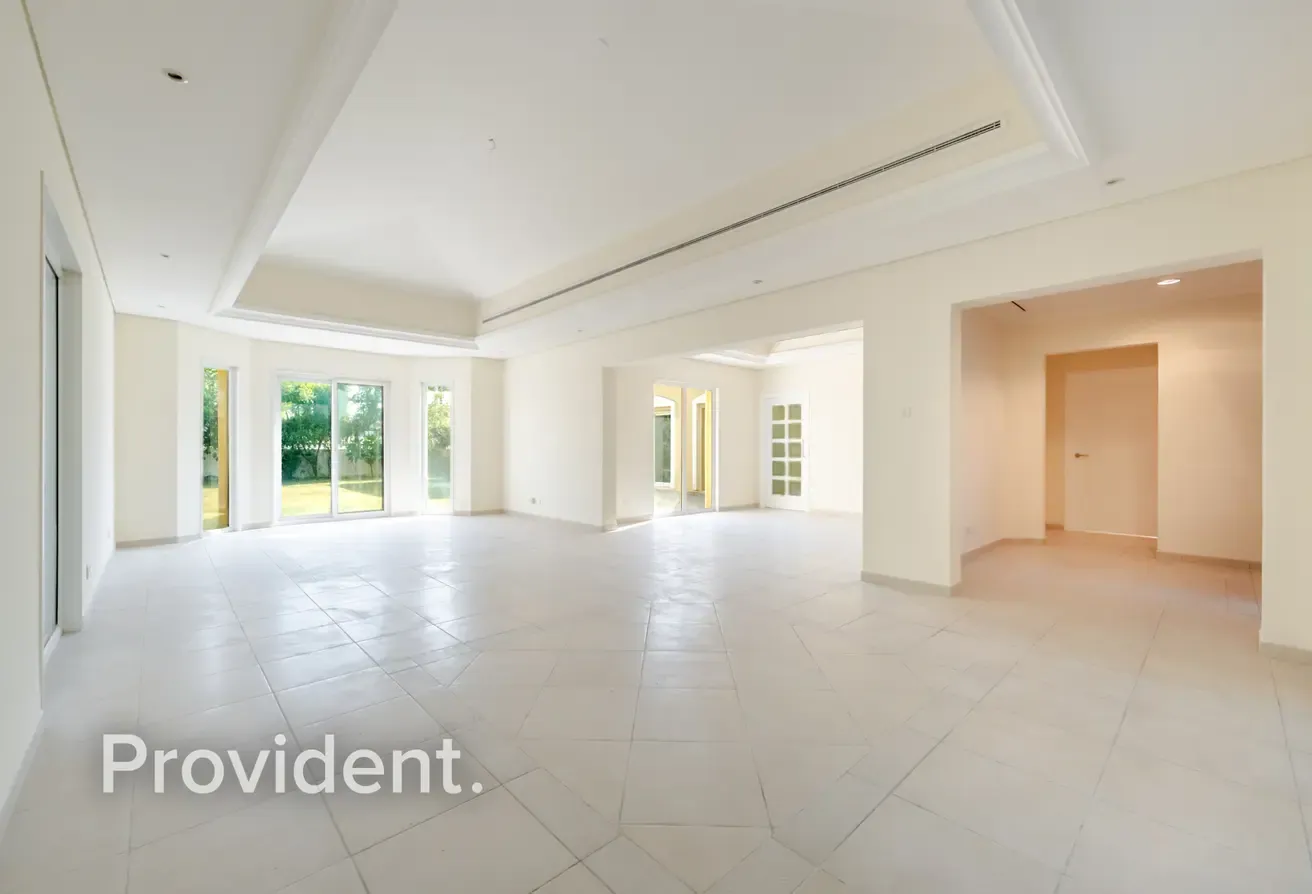 Exclusive 4BR Bungalow | Multiple Chqs | View Today