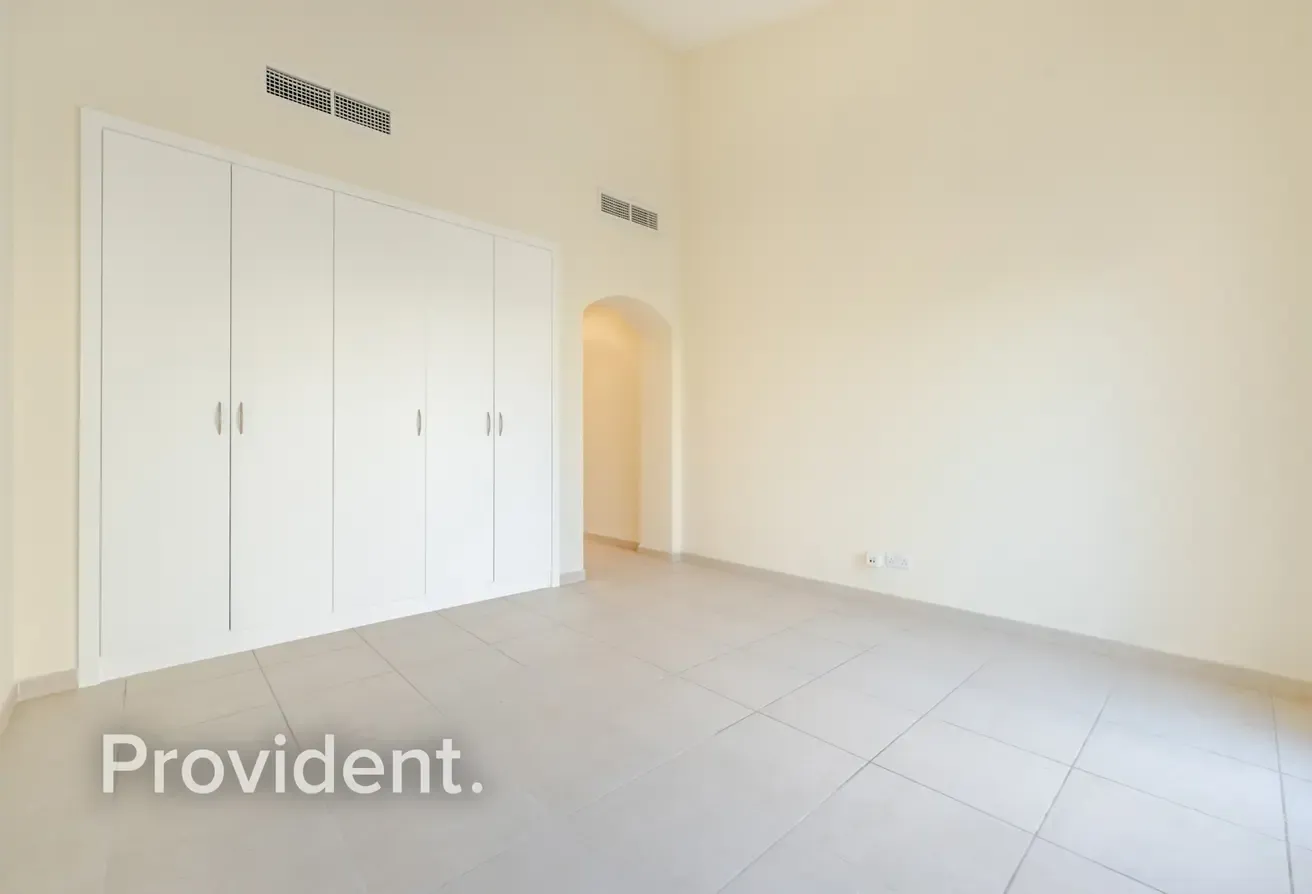 Exclusive 4BR Bungalow | Multiple Chqs | View Today