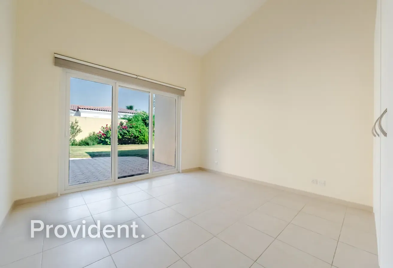 Exclusive 4BR Bungalow | Multiple Chqs | View Today