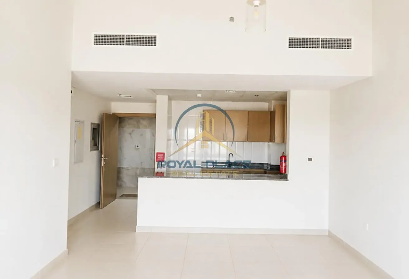 Elegant 2B/R | Unfurnished | Prime location