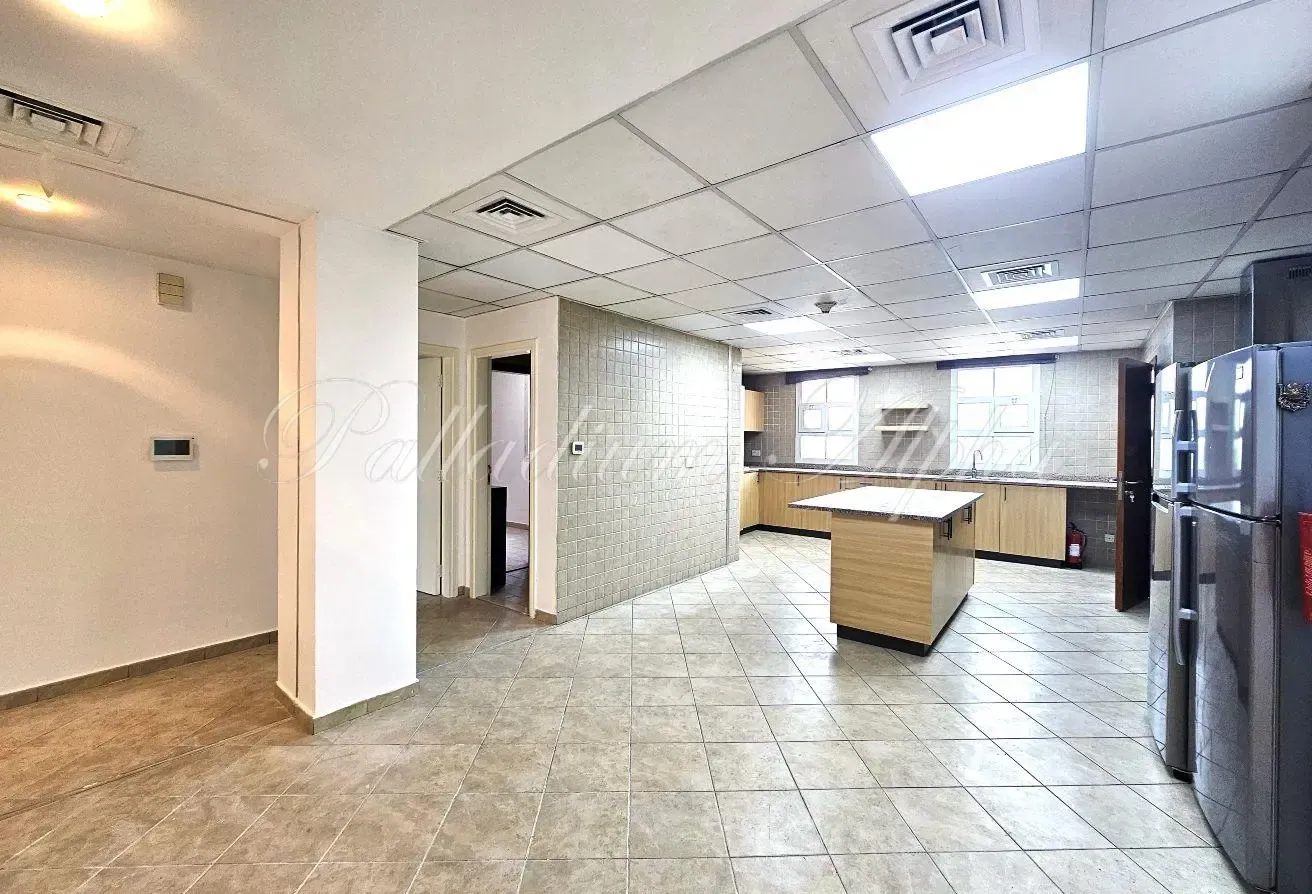 Lake View | Spacious Layout | Vacant