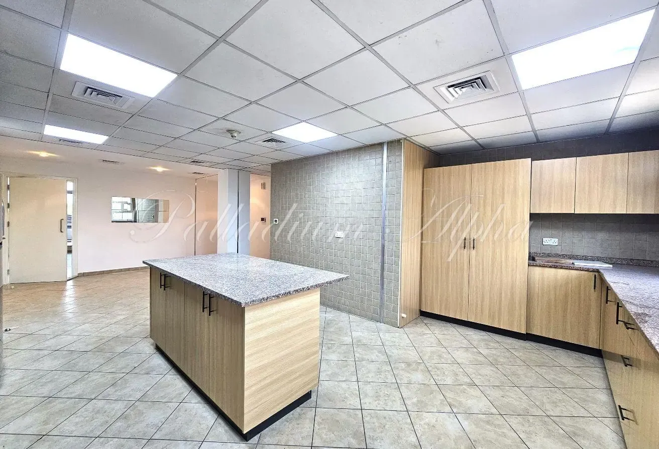 Lake View | Spacious Layout | Vacant