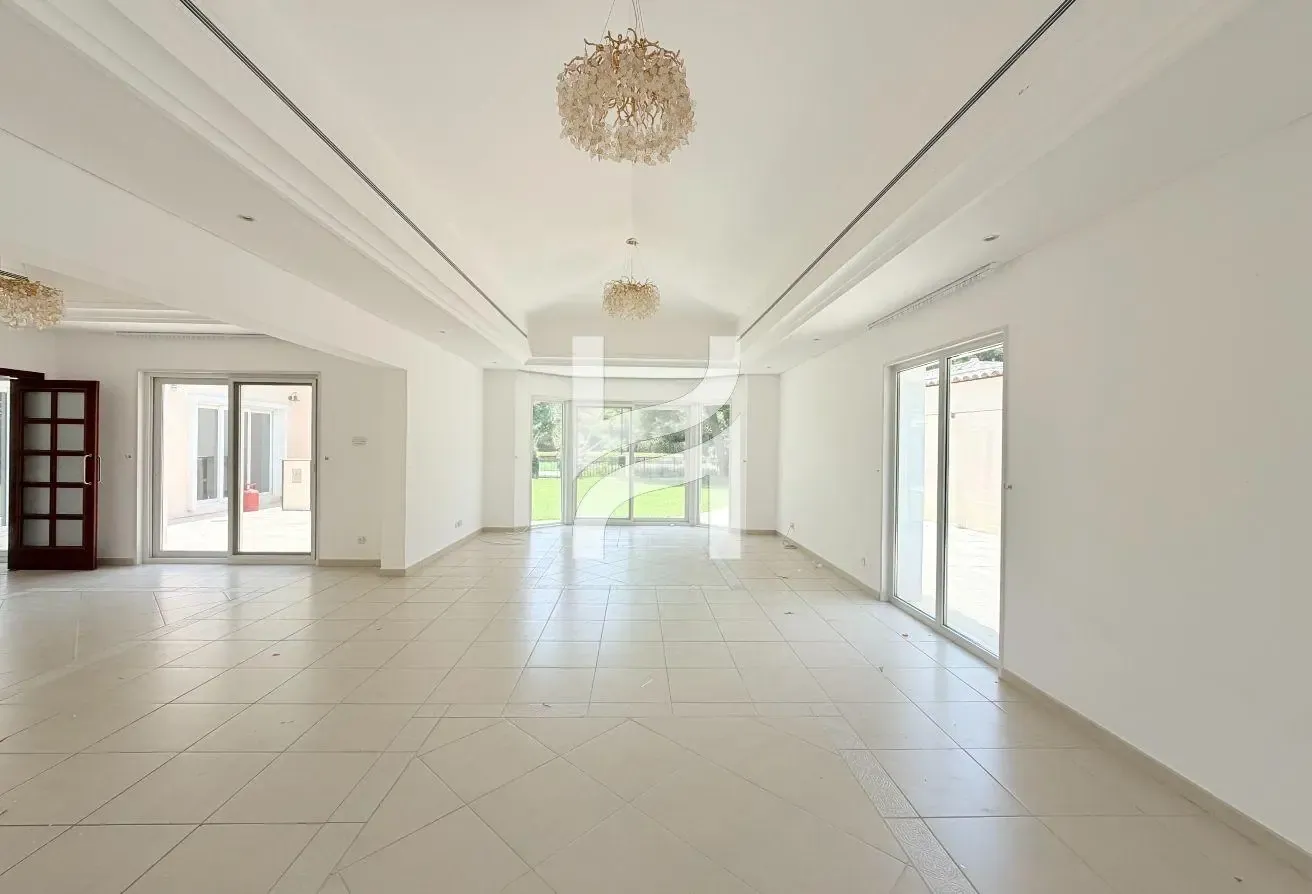 Vastu Compliant | Vacant Now | Very Big Plot