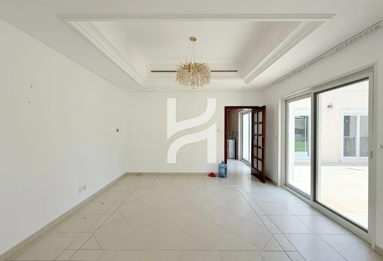Vastu Compliant | Vacant Now | Very Big Plot