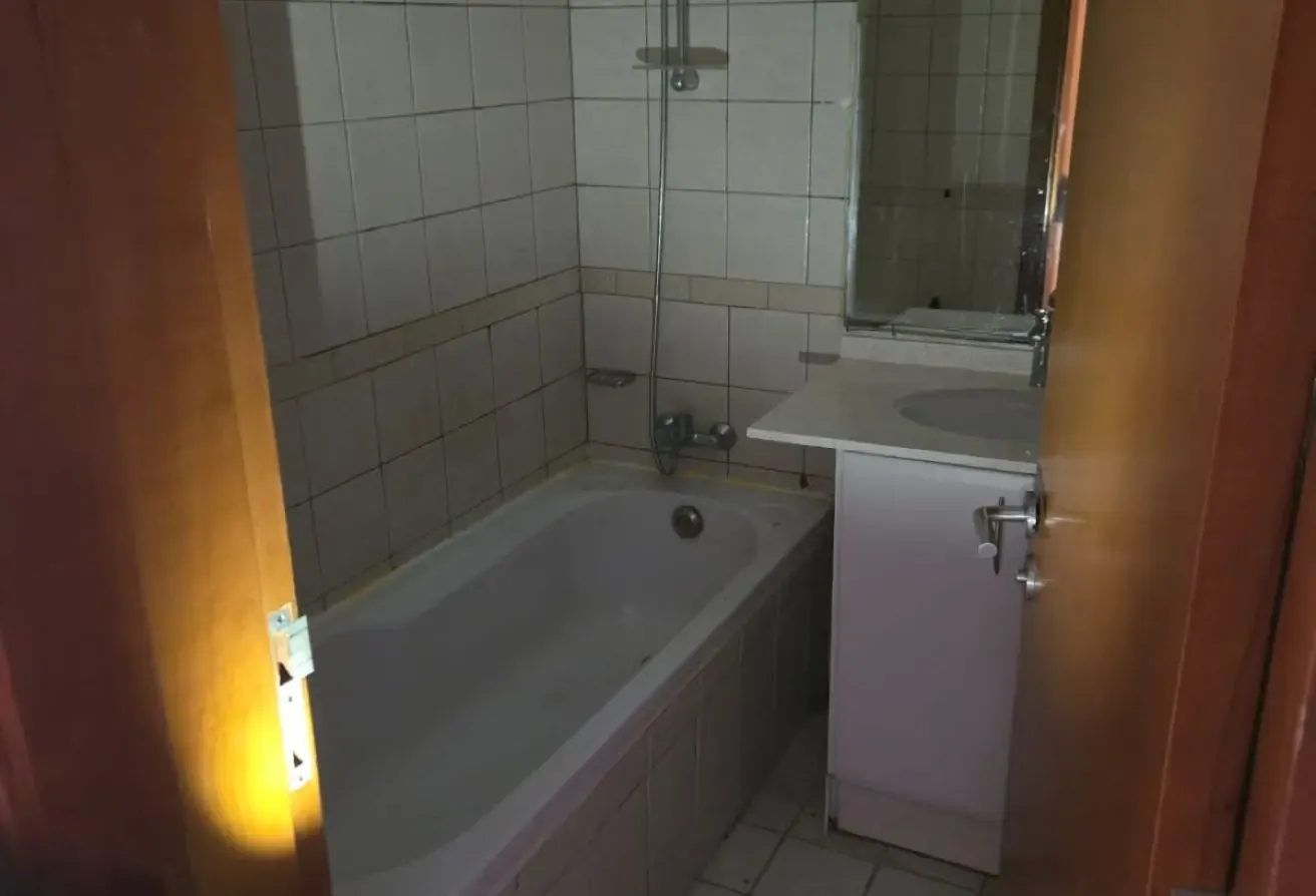 Near to Metro Station | Garden Apartments West F