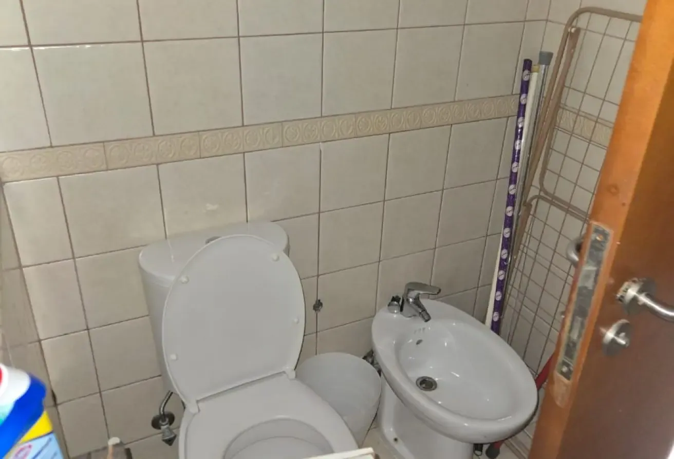 Near to Metro Station | Garden Apartments West F