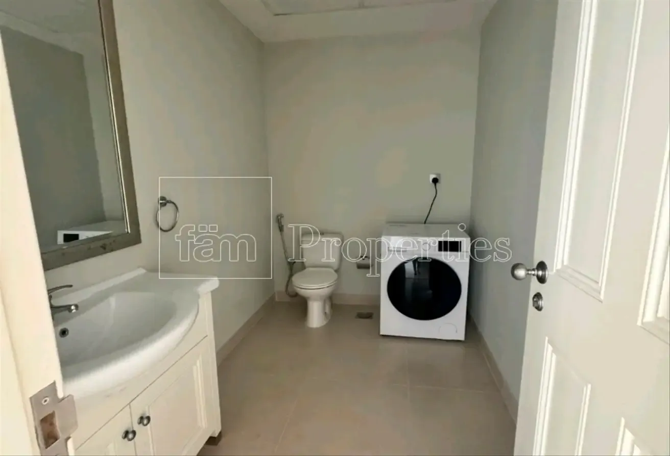 Vacant | Spacious | Near To Nibras And Brs School