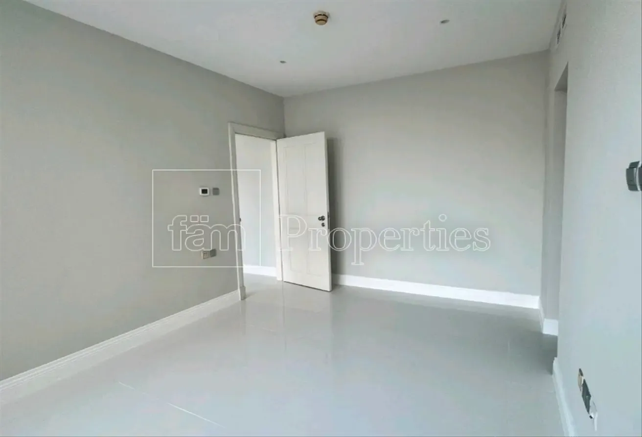 Vacant | Spacious | Near To Nibras And Brs School