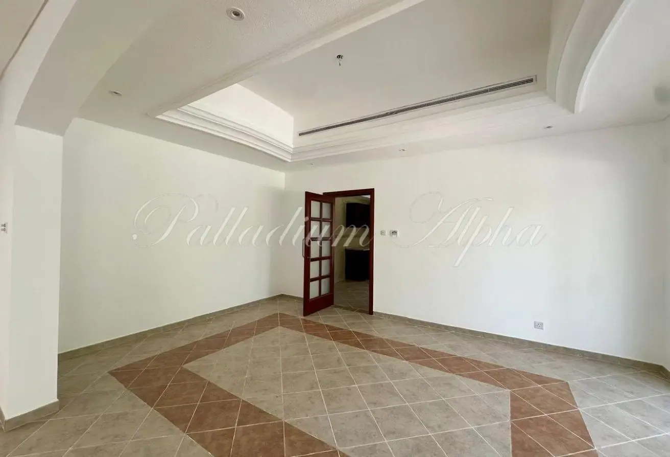 Family Villa | Perimeter Location | Outstanding