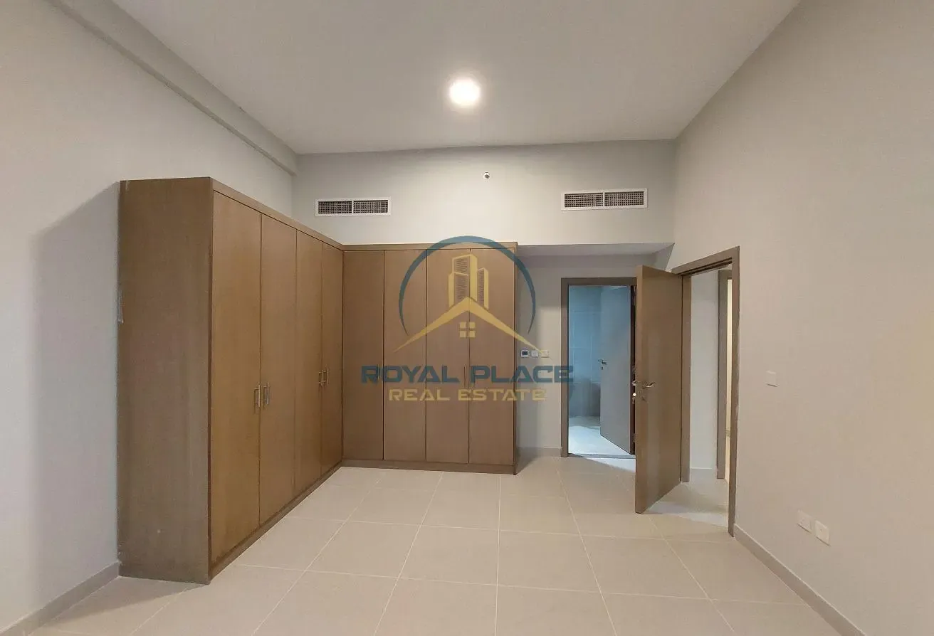 Bright Elegant | Spacious | Prime location