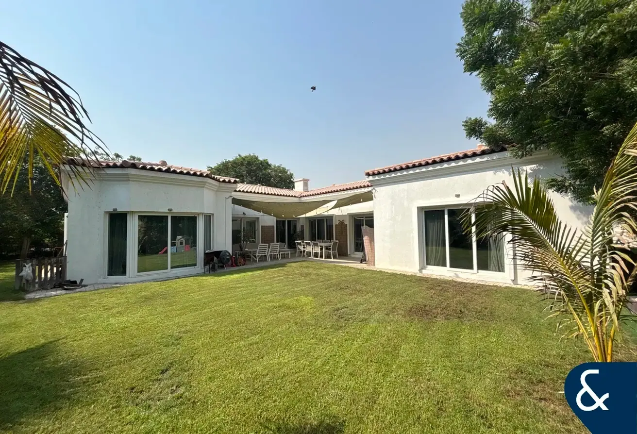 Well-Maintained | Landscaped | Close to Gate