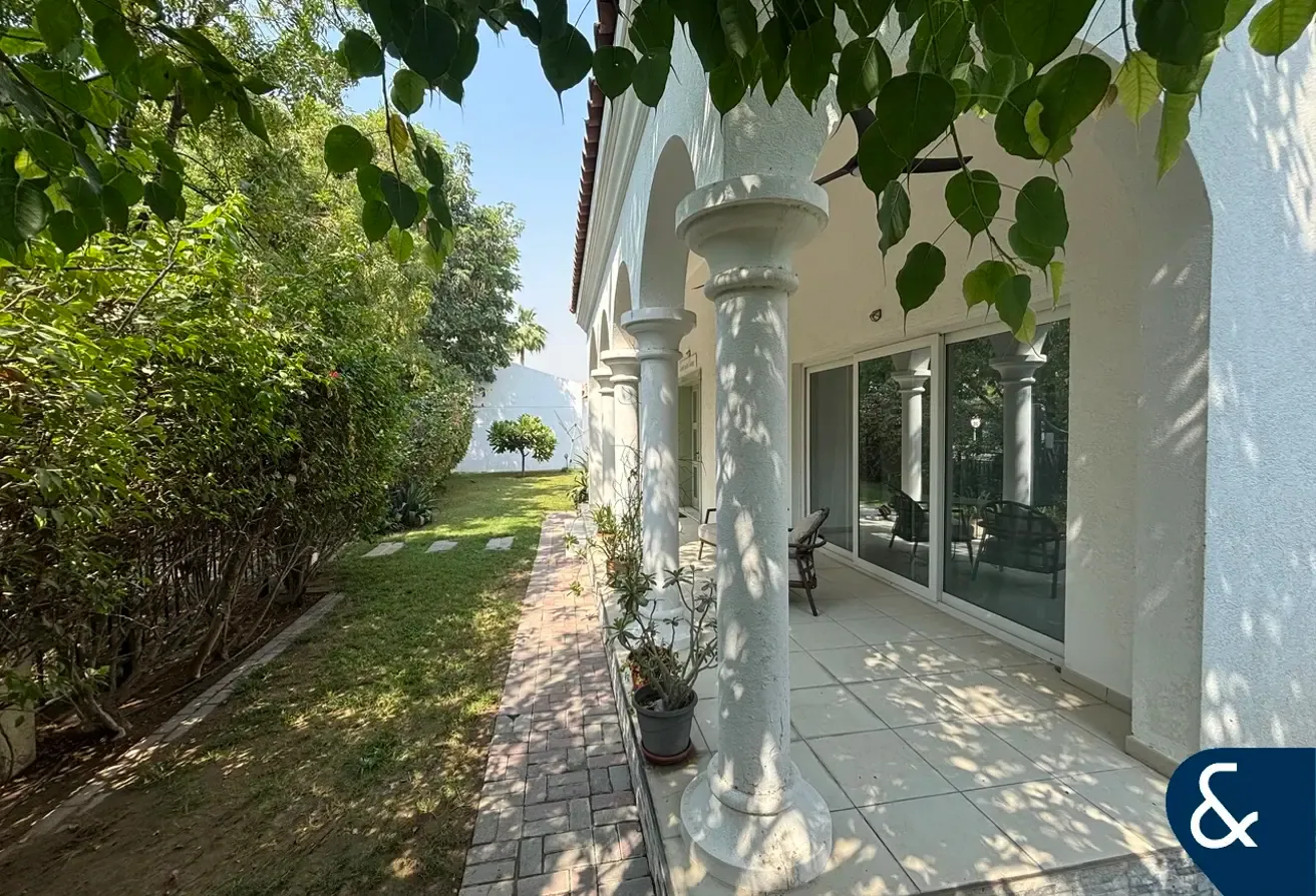 Well-Maintained | Landscaped | Close to Gate
