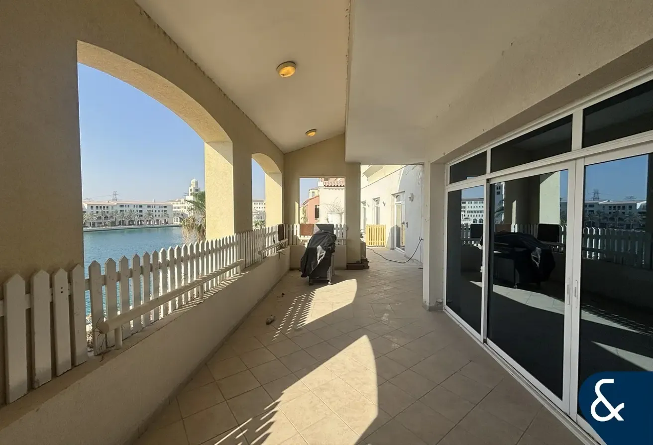 Huge Layout | Vacant | Terrace Apartment